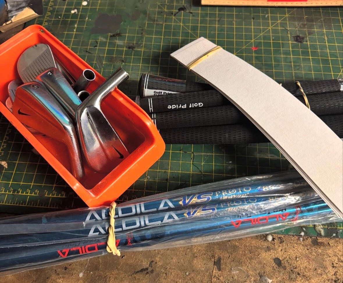 Original Nike Blade Rebuild Original Nike blades rebuilt with brand-new custom tour-issue prototype shafts and grips customised for the preferred taper.